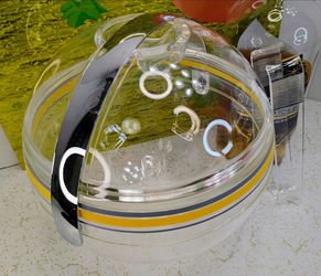 Vintage Space Age 70s Guzzini 'Stella' Round Orb Ice Bucket w/ Tongs NEW IN BOX!!