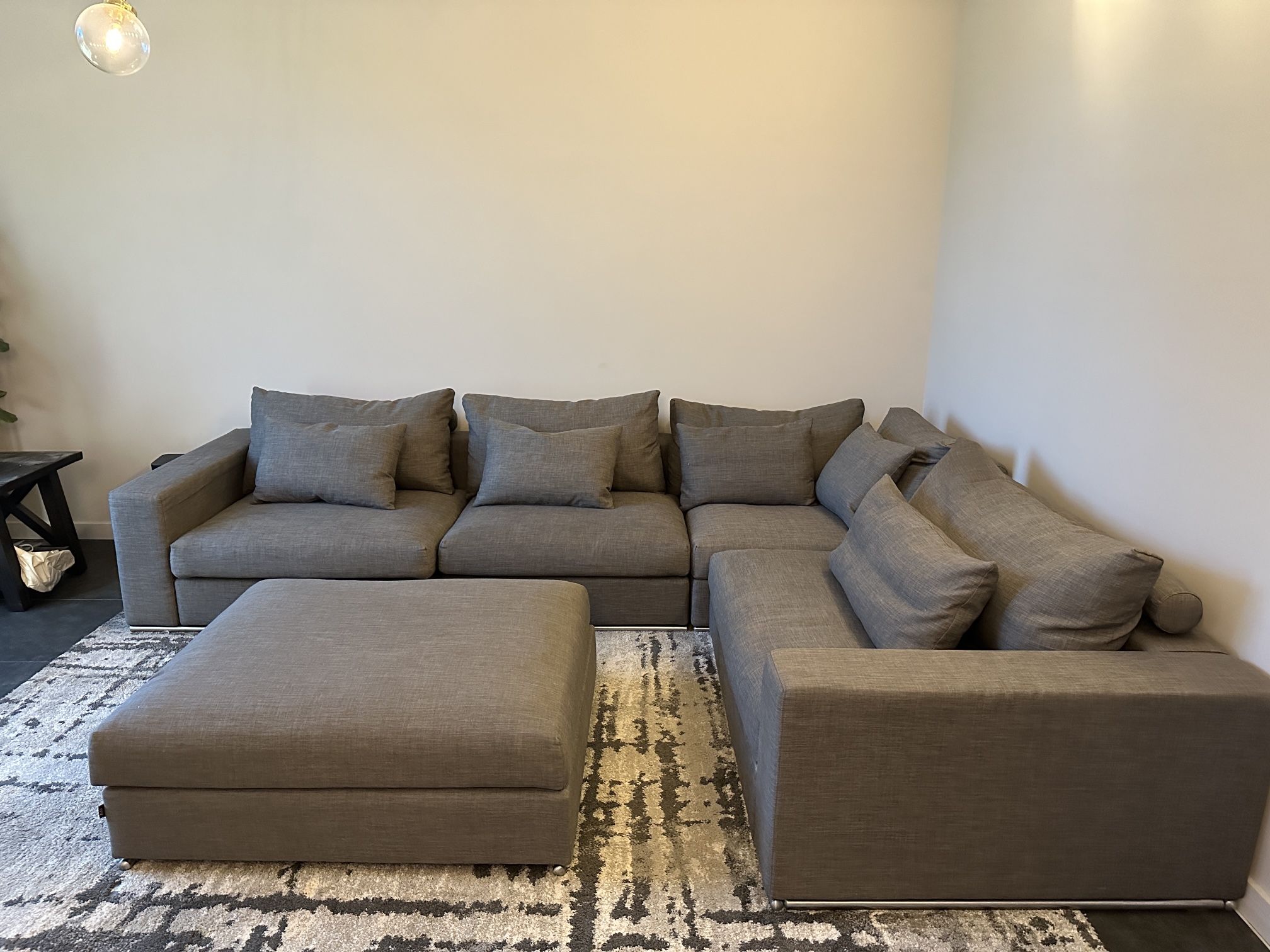 Modern High End Luxury Couch🔥