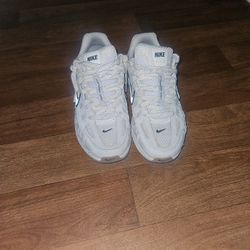 Nike P6000