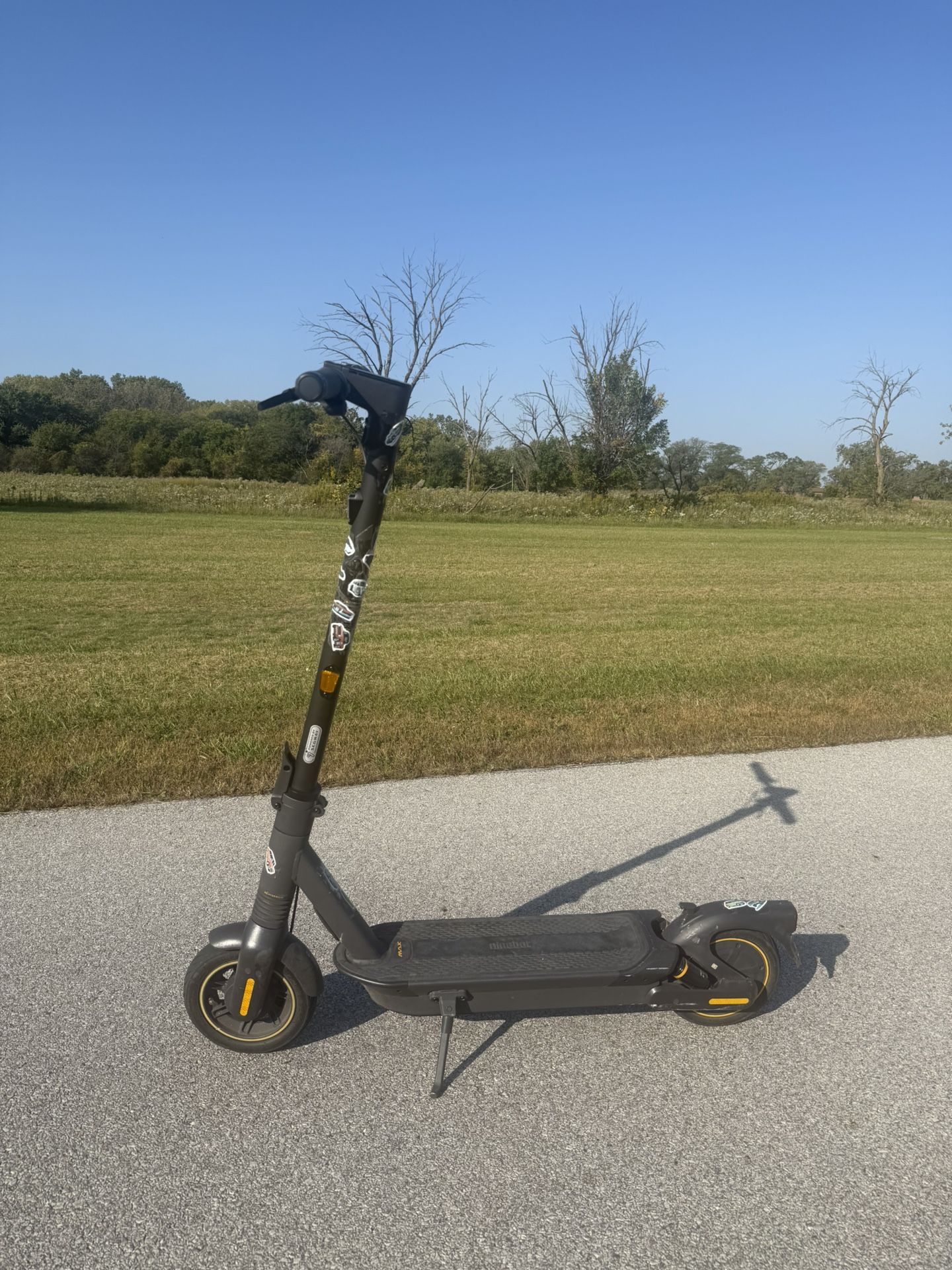 Segway G2 Max Kick scooter