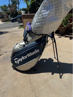 Taylor made golf bag