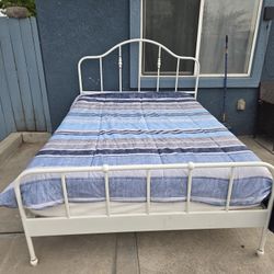 Queen Size Memory Form And Mattress 