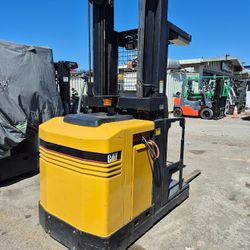 2002 CATERPILLAR ORDER PICKER