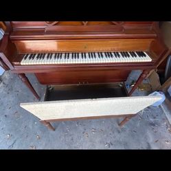 Piano Recently Tuned In Beautiful Condition 