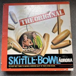Vintage Skittle Bowl Game