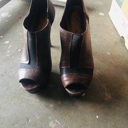 Zapatos  Muy Bonitos Y Elegantes 