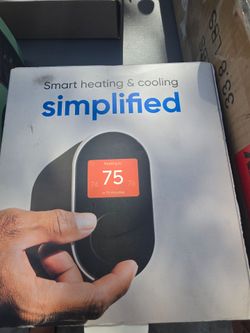 Wyze smart thermostat