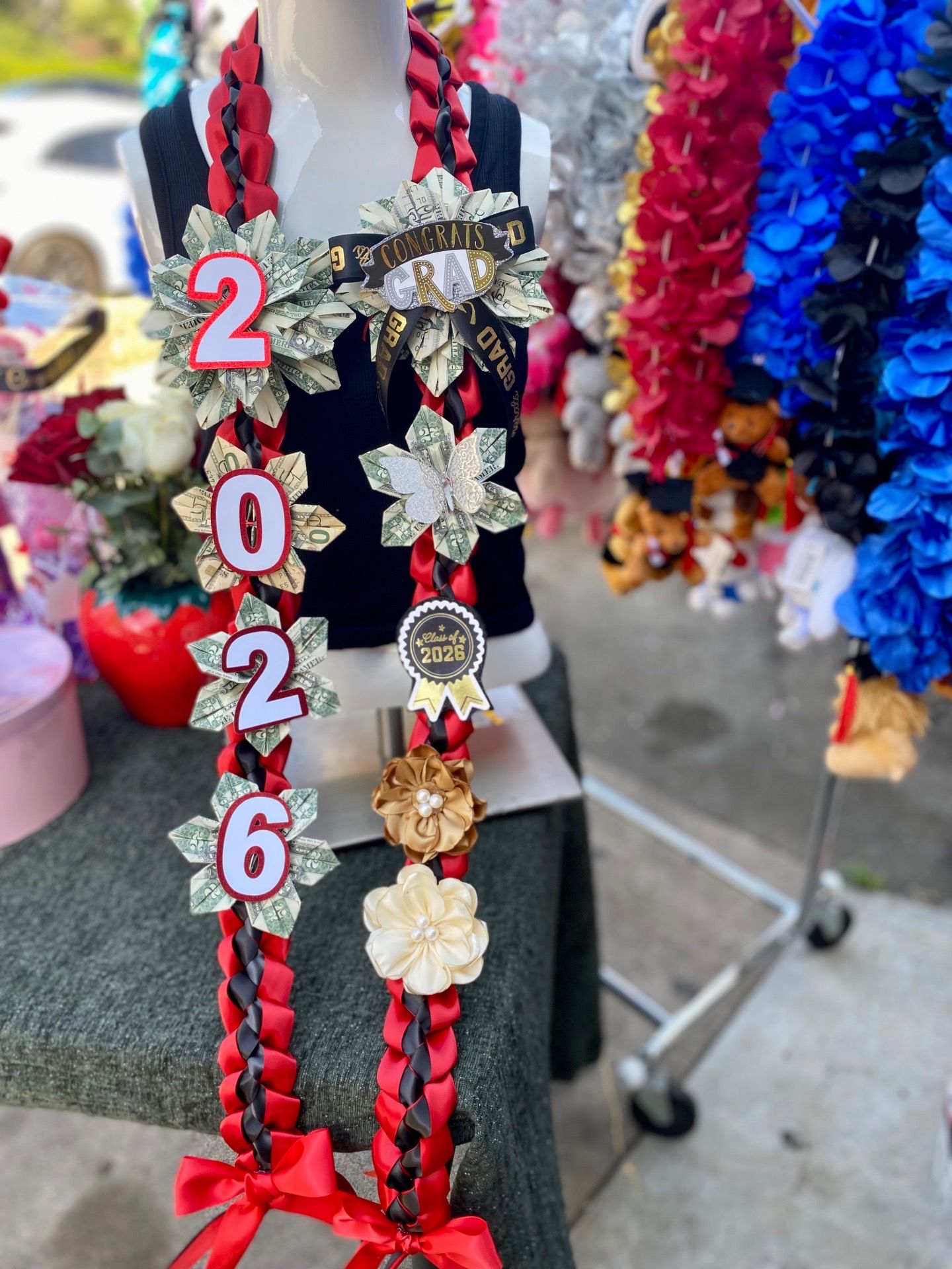 Graduation leis