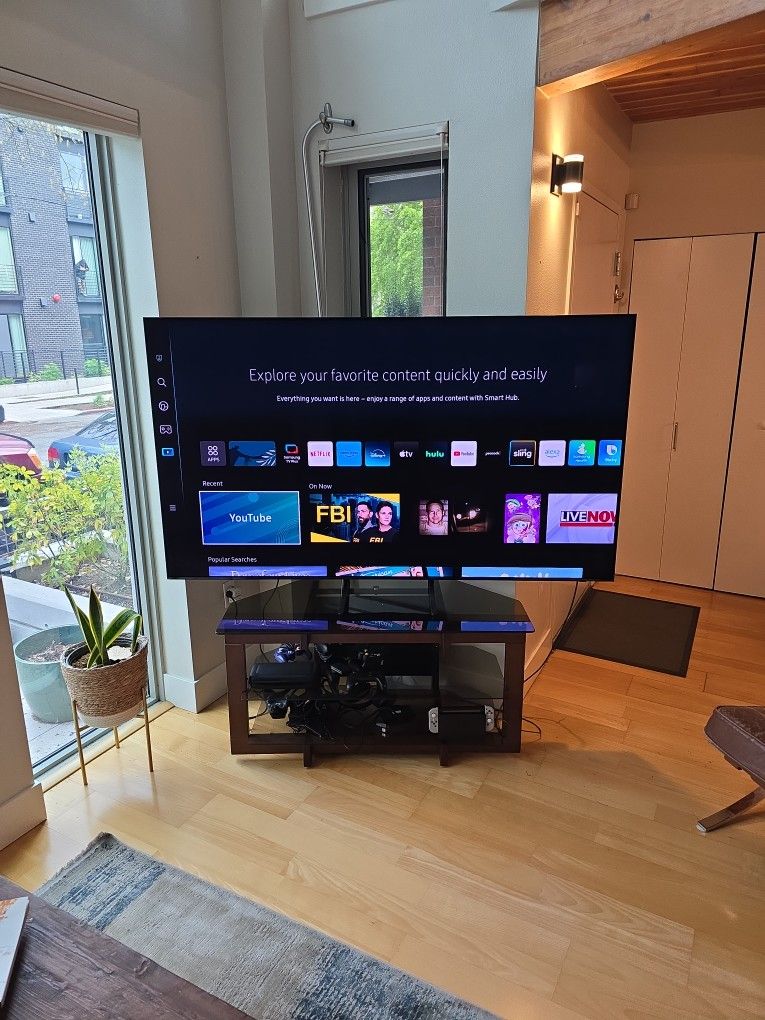 Samsung 77in OLED 4k 590C Quantum TV