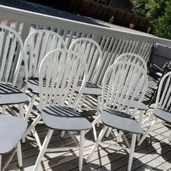 8 Chairs