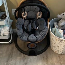 Baby Swing Black And Tan Barely Used 