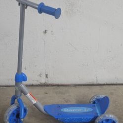 Kids Razor Scooter Like New Blue