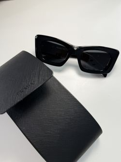 Prada PR 13ZS