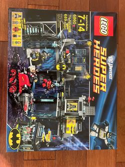 Lego DC Batman The Batcave 6860