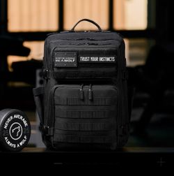 WOLFPAK 35L BACKPACK ALPHA BLACK