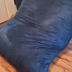 Lovesac