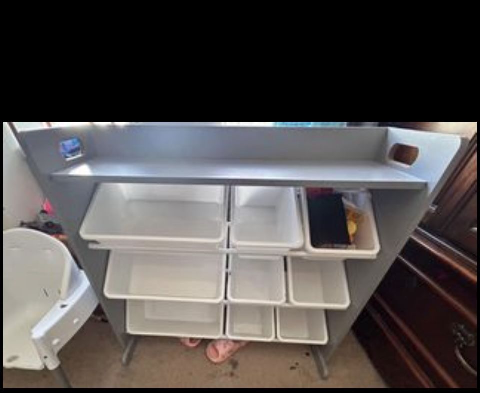 Toy Organizer With Shelf