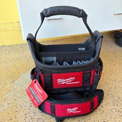 Milwaukee PACKOUT 10 in. Structured Tote