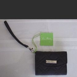 Vera Bradley wristlet wallet. *BRAND NEW. Women's designer wallet