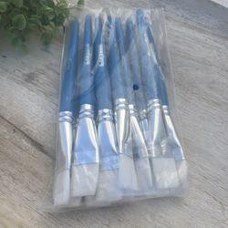 NEW Crayola Brush Bundle (35) thick Child Paint Brush