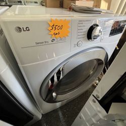 LG GAS DRYER WITH TURBO STEAM AND SMART THIN Q
