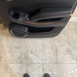 Chevy Door panel Chevy suburban 2015-2020 jet black rear right passenger side