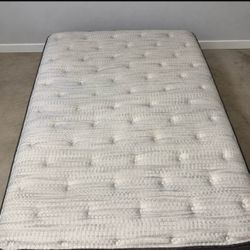 Queen bed