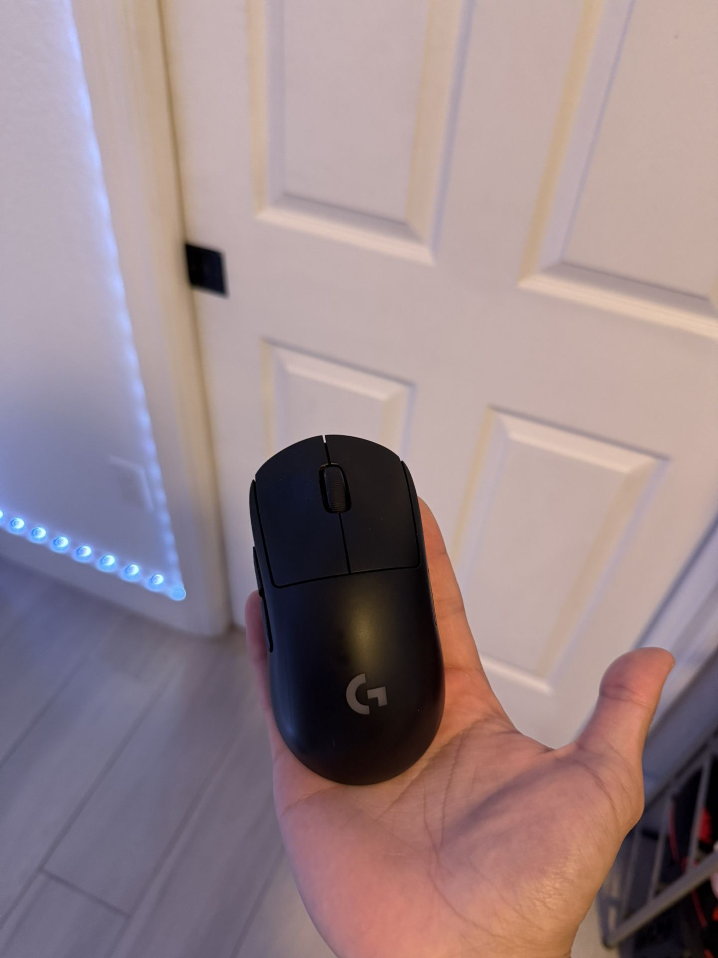 Logitech pro wireless mouse