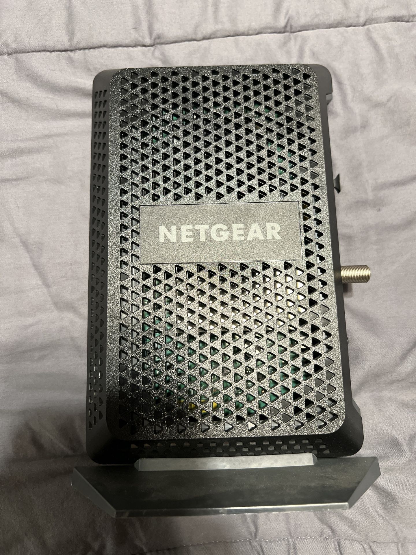 Netgear CM1100 modem