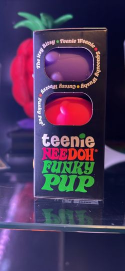 Teenie needoh funky pups mini