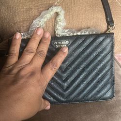 Purse Victoria Secret Color Black Size Medium
