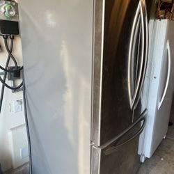 LG Refrigerator 