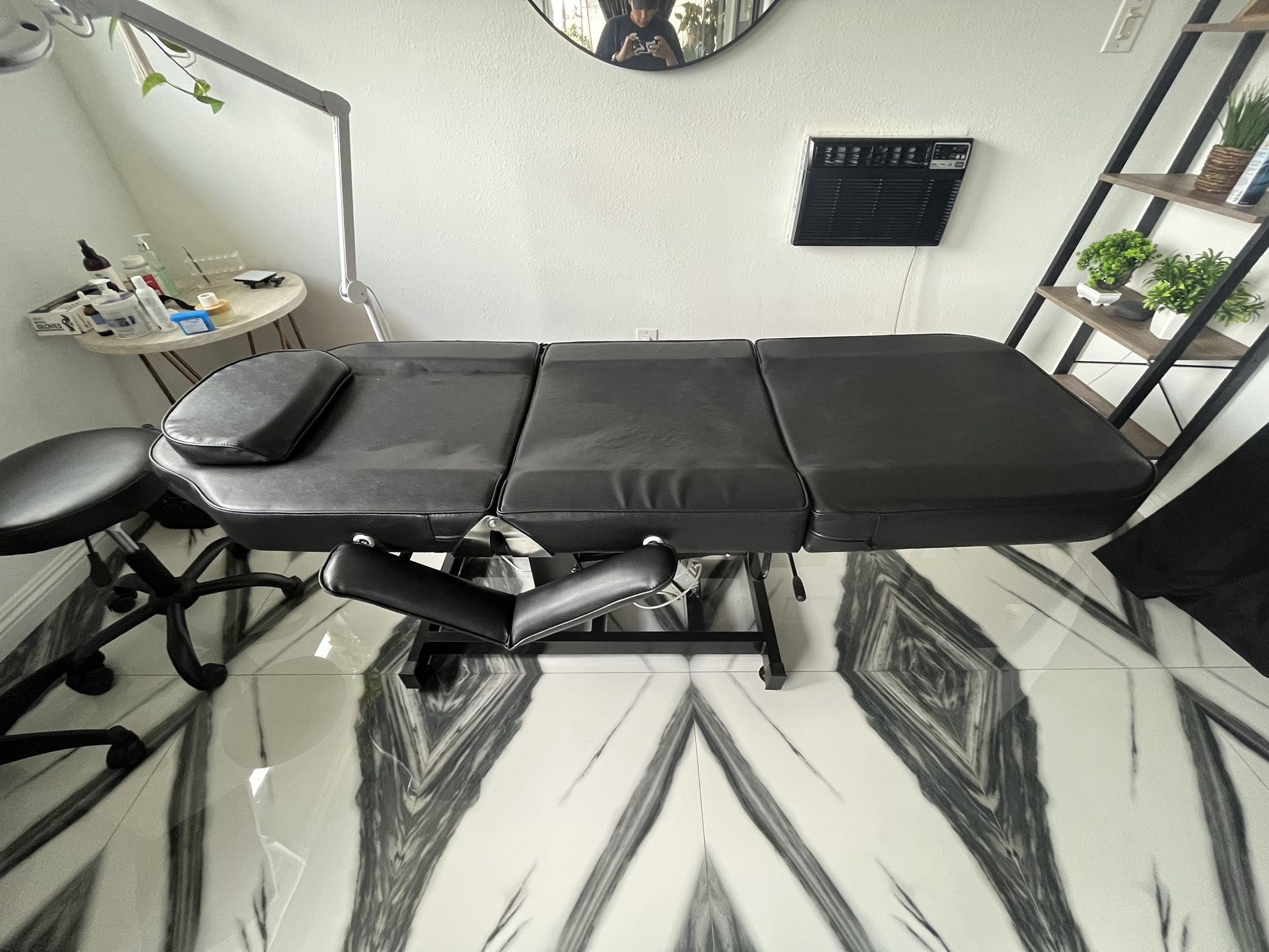 Facial Chair for Sale in Chino, CA OfferUp