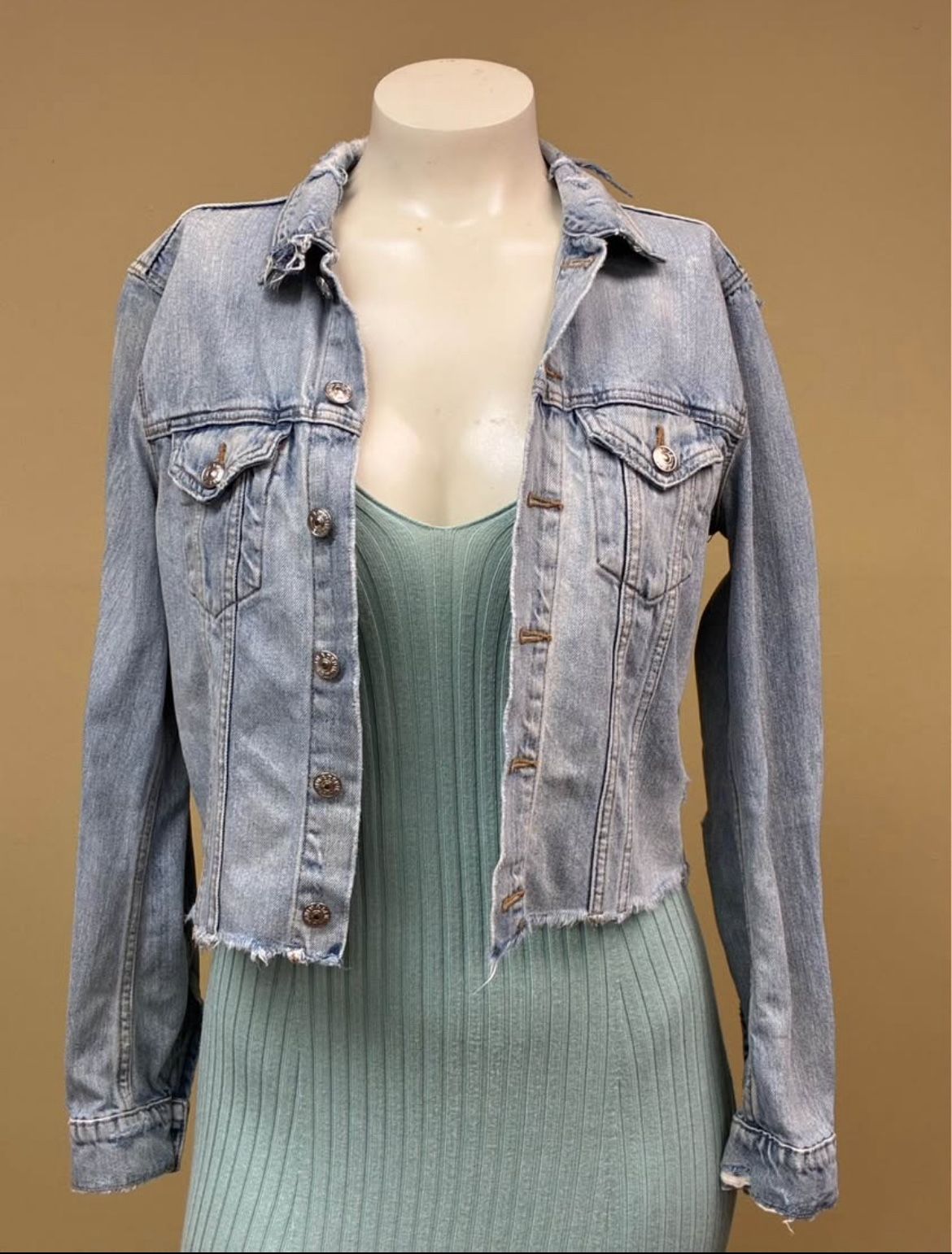 Distressed H&M x Coachella Official Collection Denim Blue Crop Jean Jacket