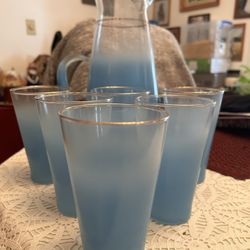 Vtg Blue Glass Pitcher Set 6 Glasses Juice Drink Bar Gold Trim 1 Quart Carafe