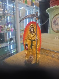 Gold,santa muerte,statue