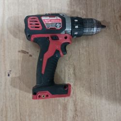 Milwaukee M18 Drill 
