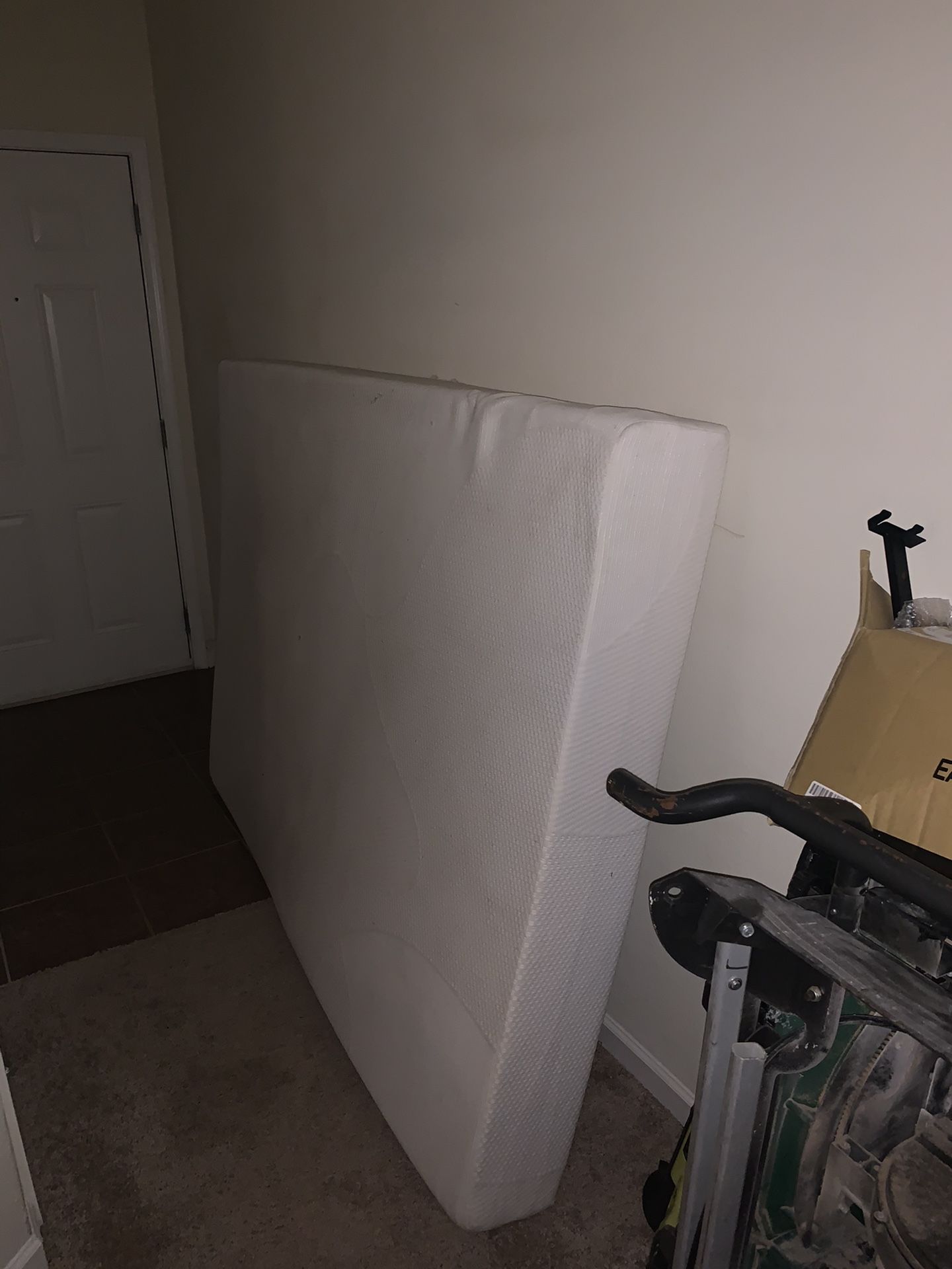 Queen Mattress Memory Foam