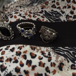 Stretchy Rings 3 Silvertone fits Various Sizes 