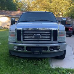 (2008) Ford 350 Truck
