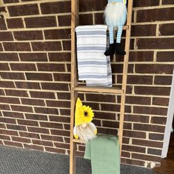 Wood Blanket Decor Ladder