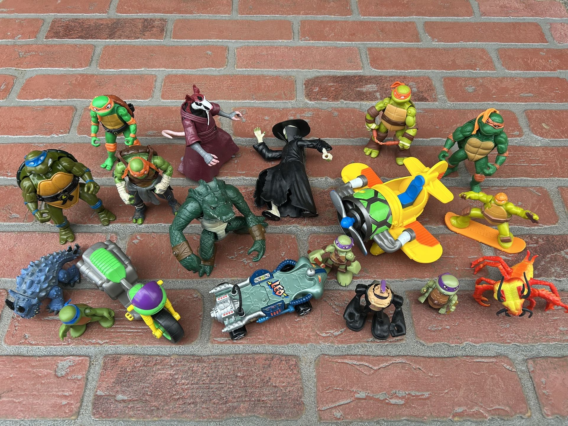TMNT Action Figures And Vehicles