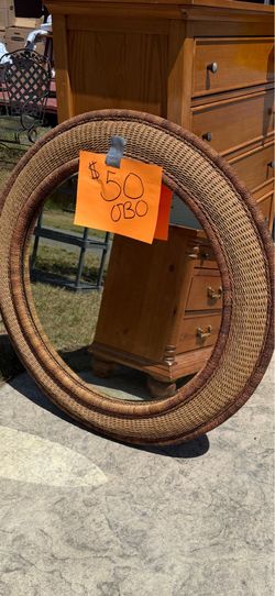 Mirror-Round