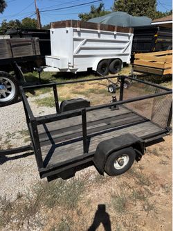 Cargo trailer