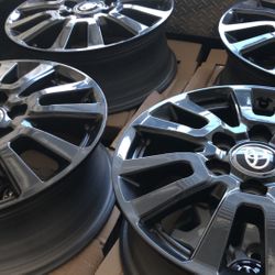 18” Toyota Alloys. 6x139.7. Center Bore 95.1mm. Tundra Hi Lander Sequoia. $275. 0-miles 