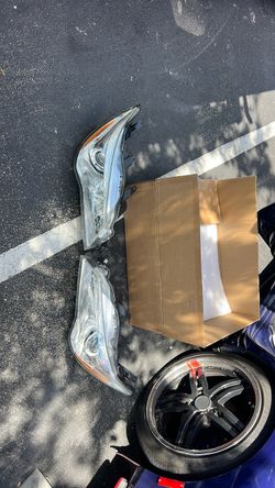 Toyota Head light housing 2015-2017