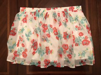 Holister skirt small