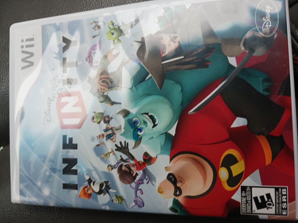 Wii Game Disney Infinity I Hve The Board And Figures To Go With This 
