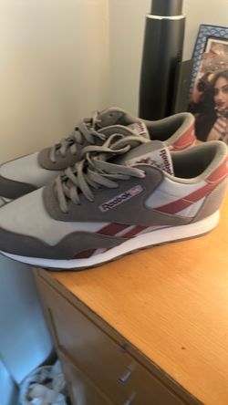 Reebok size 10