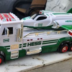 2014 HESS TRUCK WITH 2 PLANES NO BOX LIGHTS AND SOUND WORK 